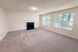 6423 Phillips Ct, Lithonia, GA 30058 - Photo 5