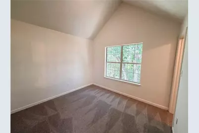 6423 Phillips Court, Lithonia, GA 30058 - Photo 9