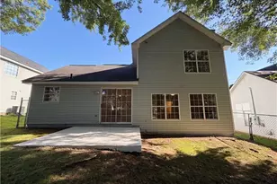 6423 Phillips Ct, Lithonia, GA 30058 - Photo 17