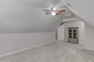 820 Lakeview Bend Cir, Jefferson, GA 30549 - Photo 43