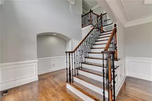 2241 Hunters Green Dr, Lawrenceville, GA 30043 - Photo 7
