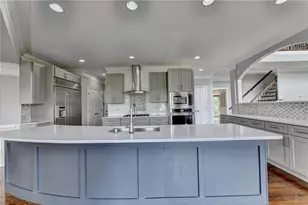 2241 Hunters Green Dr, Lawrenceville, GA 30043 - Photo 17