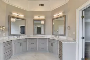 2241 Hunters Green Dr, Lawrenceville, GA 30043 - Photo 35
