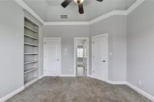 2241 Hunters Green Dr, Lawrenceville, GA 30043 - Photo 45