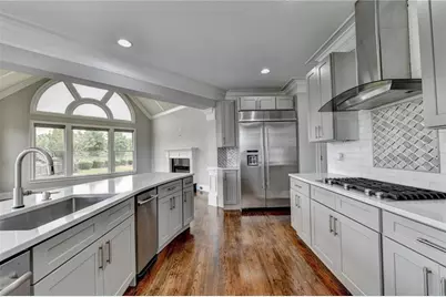 2241 Hunters Green Drive, Lawrenceville, GA 30043 - Photo 23