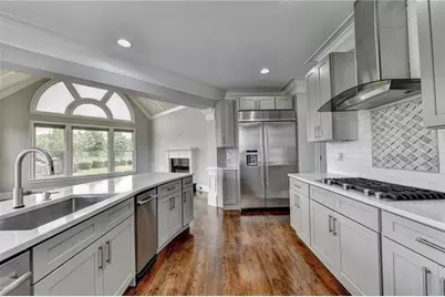 2241 Hunters Green Drive, Lawrenceville, GA 30043 - Photo 23