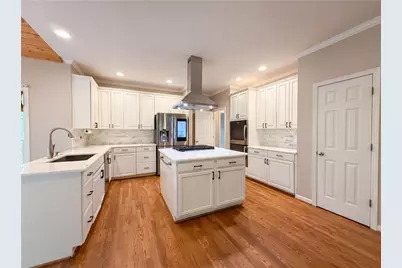 2299 Camden Drive SW, Marietta, GA 30064 - Photo 21