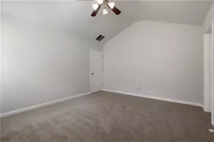 2323 Crimson Creek Ln, Snellville, GA 30078 - Photo 15