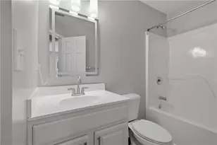 2323 Crimson Creek Ln, Snellville, GA 30078 - Photo 21