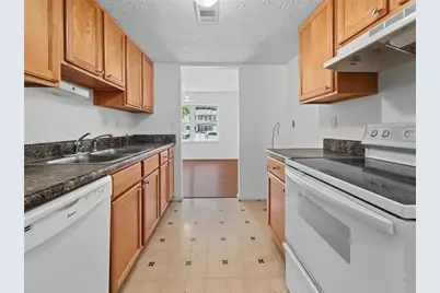 6437 Meadow Rue Drive, Peachtree Corners, GA 30092 - Photo 9