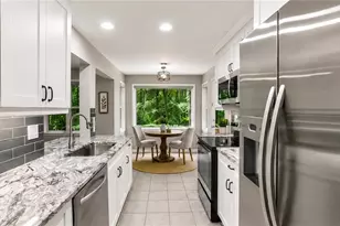 21 Brittany Way NE, Atlanta, GA 30324 - Photo 5