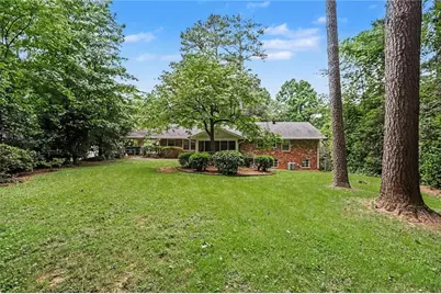 4725 Kitty Hawk Place, Atlanta, GA 30342 - Photo 3