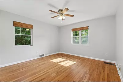 924 Valley Brook Road, Decatur, GA 30033 - Photo 17