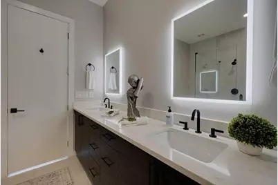 2158 Bristol Cove, Atlanta, GA 30341 - Photo 21