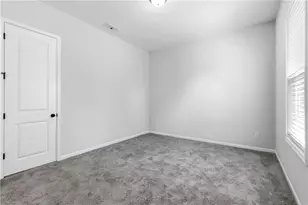 710 Bridgeview Dr, Canton, GA 30115 - Photo 17
