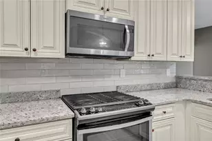 145 Emerald Hills Ln, Newnan, GA 30263 - Photo 33
