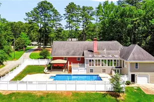 2678 N Bogan Rd, Buford, GA 30519 - Photo 15
