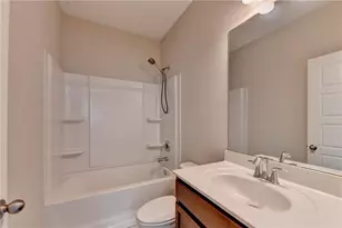 1815 Hislop Ln, Atlanta, GA 30345 - Photo 37