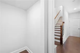 1815 Hislop Ln, Atlanta, GA 30345 - Photo 31