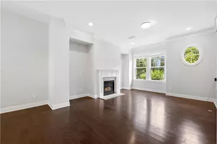1815 Hislop Ln, Atlanta, GA 30345 - Photo 7