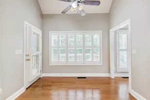 4857 Netherlands Pl, Flowery Branch, GA 30542 - Photo 11