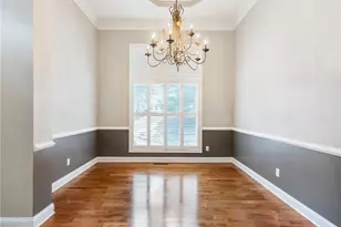 4857 Netherlands Pl, Flowery Branch, GA 30542 - Photo 3