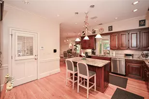 1640 Lazy River Ln, Sandy Springs, GA 30350 - Photo 25