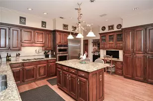 1640 Lazy River Ln, Sandy Springs, GA 30350 - Photo 23