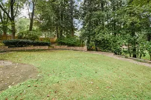 1640 Lazy River Ln, Sandy Springs, GA 30350 - Photo 93