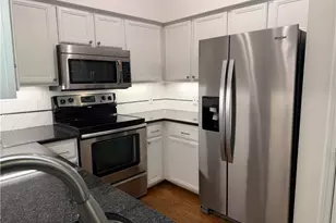 3777 Peachtree Road NE, Brookhaven, GA 30319 - Photo 7