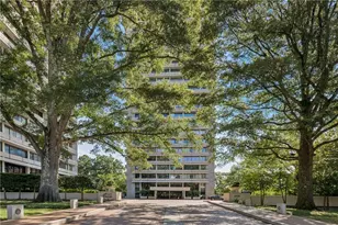 2575 Peachtree Rd NE, Atlanta, GA 30305 - Photo 1