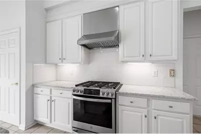 4522 Springvale Circle, Atlanta, GA 30338 - Photo 9