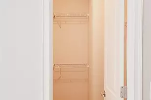 942 Perimeter Walk, Dunwoody, GA 30338 - Photo 15