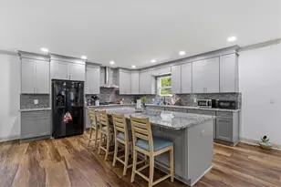 6274 Booker Ln, Lithonia, GA 30058 - Photo 9
