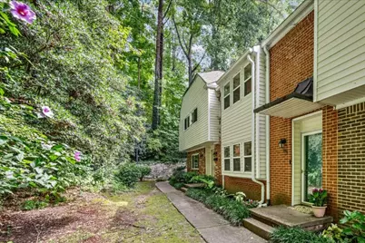 7156 Stonington Drive, Atlanta, GA 30328 - Photo 21
