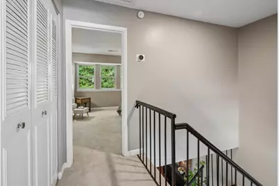 7156 Stonington Drive, Atlanta, GA 30328 - Photo 11