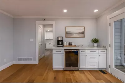330 London Dale, Woodstock, GA 30189 - Photo 3