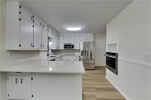 1110 Lake Dr, Roswell, GA 30075 - Photo 3