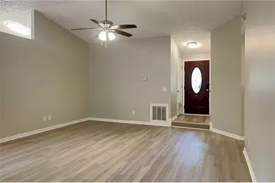 815 Riverstone Lane, Woodstock, GA 30188 - Photo 5