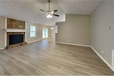 815 Riverstone Lane, Woodstock, GA 30188 - Photo 3