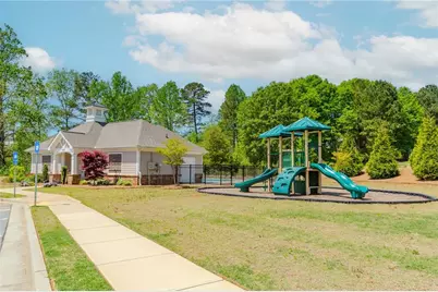 6829 Benjamin Drive, Flowery Branch, GA 30542 - Photo 41