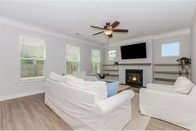 6829 Benjamin Drive, Flowery Branch, GA 30542 - Photo 7