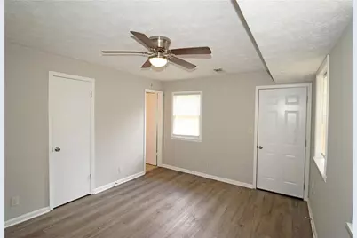 4828 Scotland Drive, Stone Mountain, GA 30088 - Photo 25