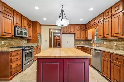 1184 Staples Drive SW, Lilburn, GA 30047 - Photo 17