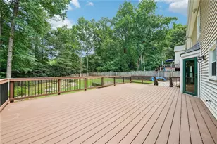 1184 Staples Dr SW, Lilburn, GA 30047 - Photo 39