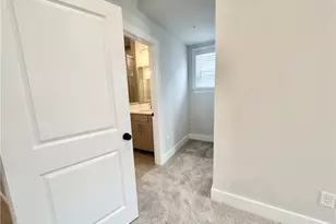 1038 Burnside Pl NW, Atlanta, GA 30318 - Photo 17