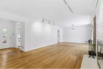 955 Vistavia Circle, Decatur, GA 30033 - Photo 3