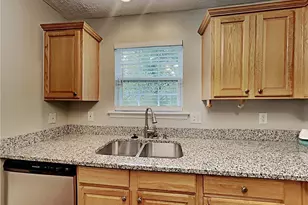 825 Roxfield Ct, Buford, GA 30518 - Photo 25