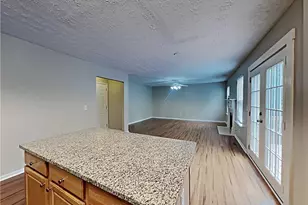 825 Roxfield Ct, Buford, GA 30518 - Photo 7