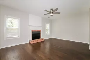 7340 Lanier Cove Ct, Cumming, GA 30041 - Photo 9
